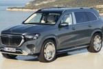 Mercedes-Maybach GLS 680 дебютировал с 603-сильным двигателем V8 и подсвеченной эмблемой на капоте